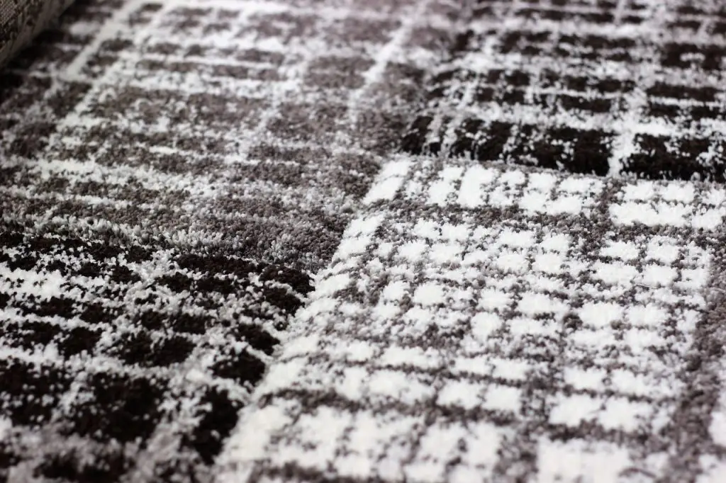 clean carpet